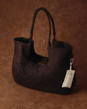 Load image into Gallery viewer, DLR LIP BALM POUCH
