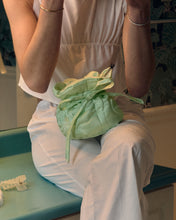 Load image into Gallery viewer, THE ORQUIDEA POUCH
